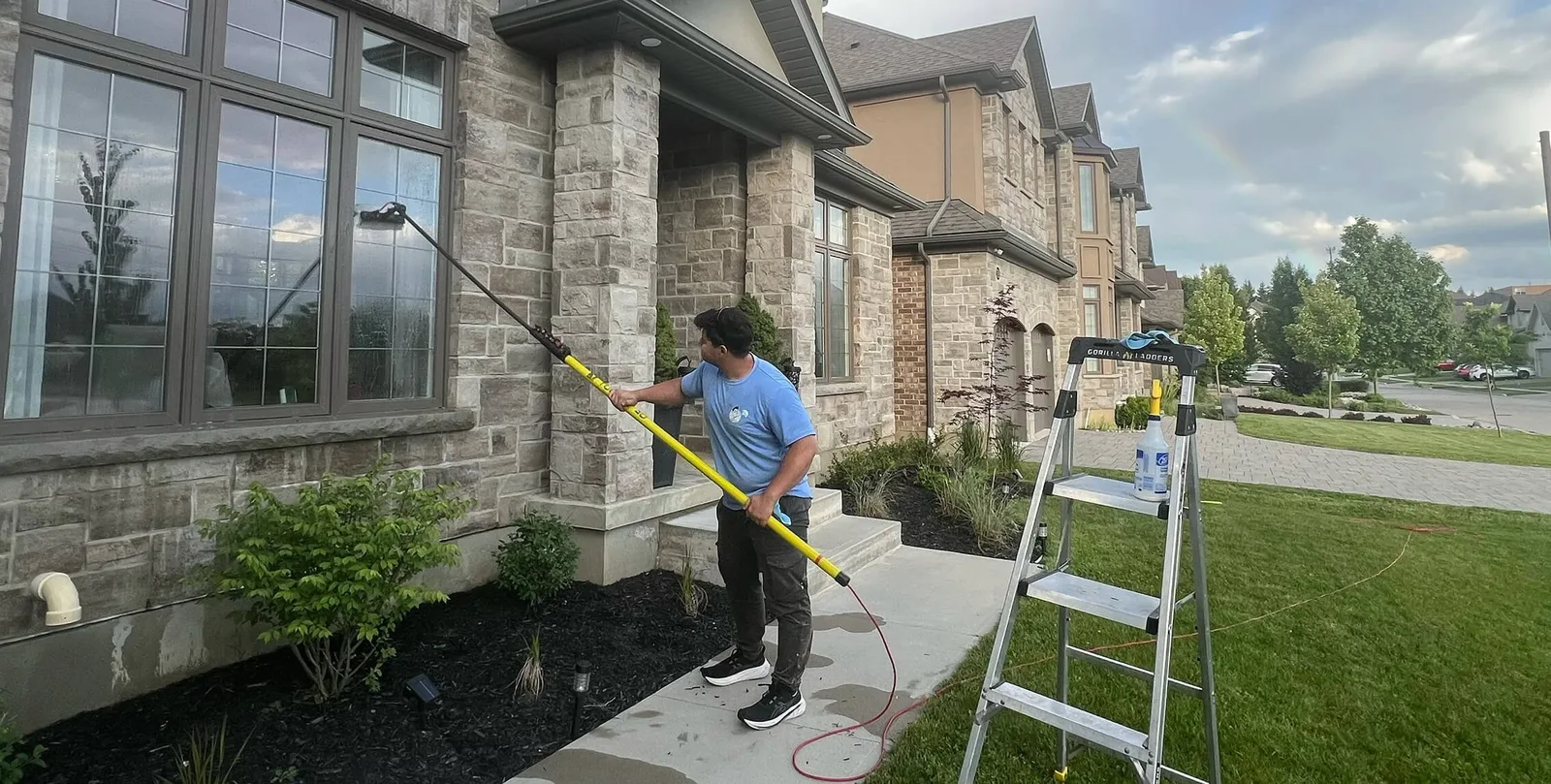 Exterior window cleaning with water-fed pole